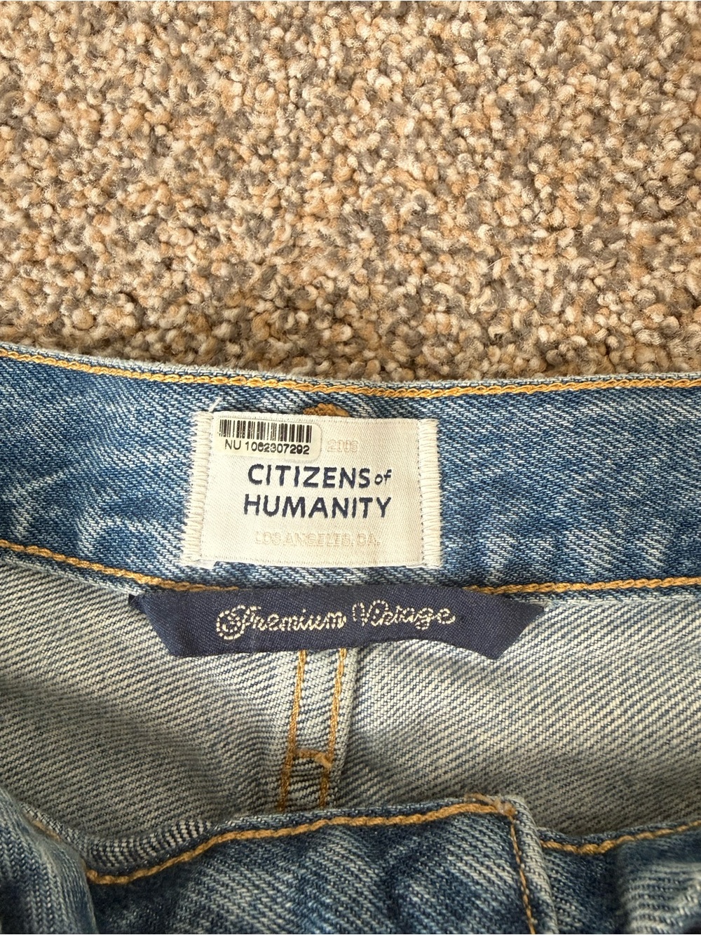 Citizens Of Humanity Light Blue Distressed Denim Cutoff Shorts - Picture 2 of 12